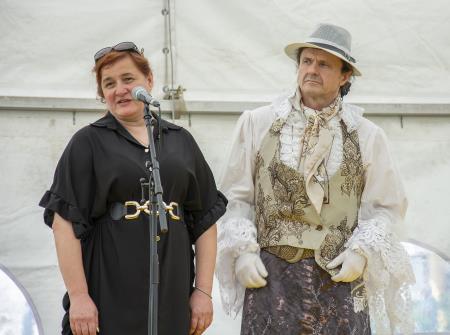 ODPRTJE GRADU DVOR (23)